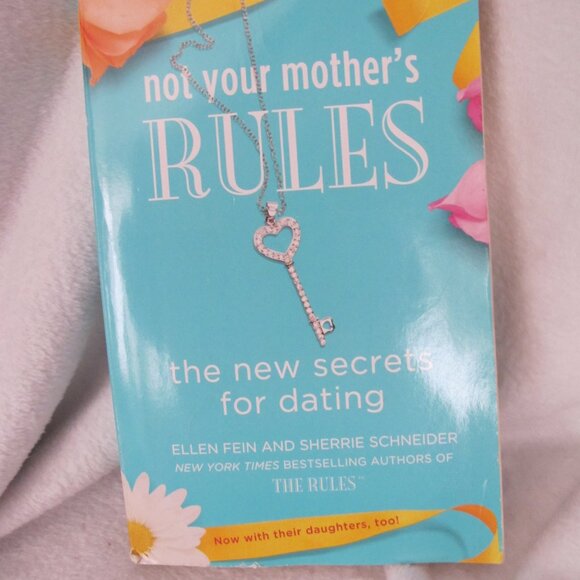 Not Your Mother's Rules The New Secrets for Dating Book - Picture 1 of 4
